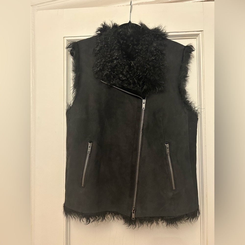 New Donna Karan Pure Black Curly Lamb Sheepskin Shearling Vest